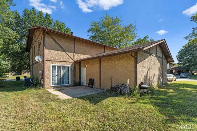 $84,900 | 102 Kensington Heights Road, Belleville, IL 62226