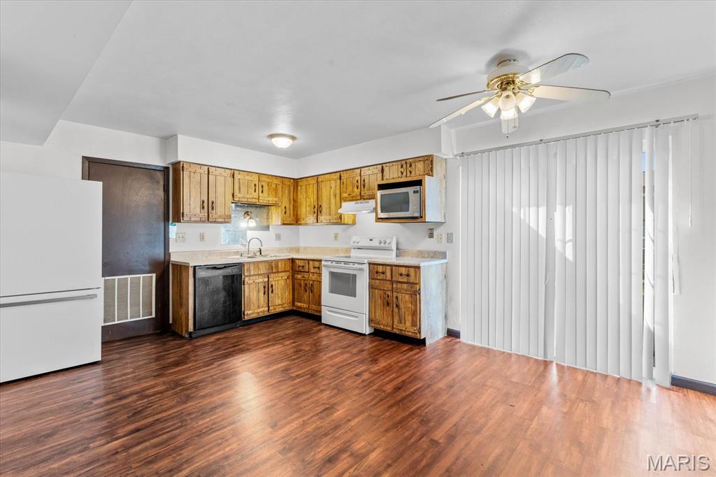 102 Kensington Heights Road Belleville, IL 62226 - Photo 9 of 22