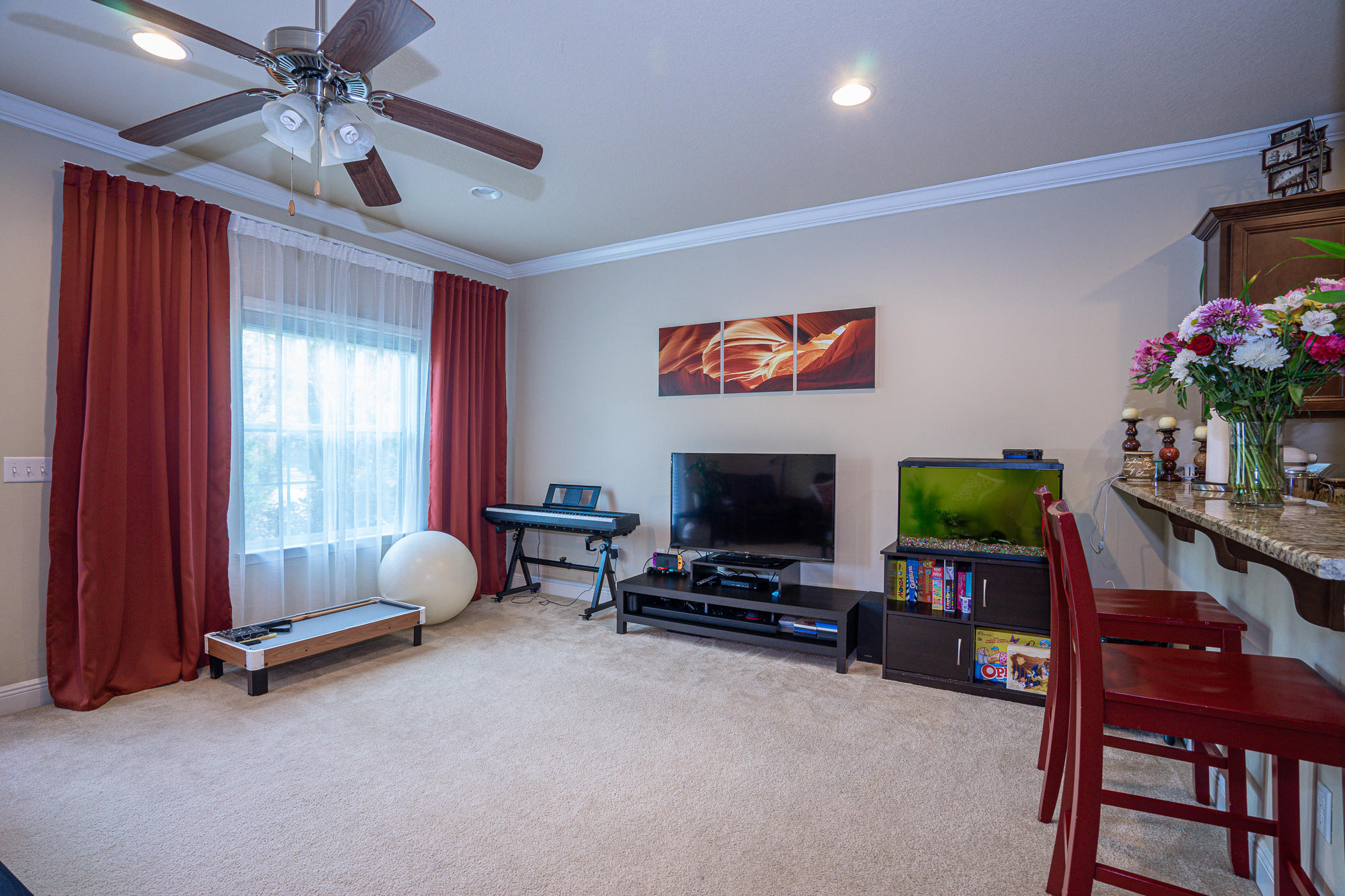 19 East Shady Oaks Lane, Unit B Santa Rosa Beach, FL 32459 - Photo 10 of 35 a living room with furniture and a flat screen tv