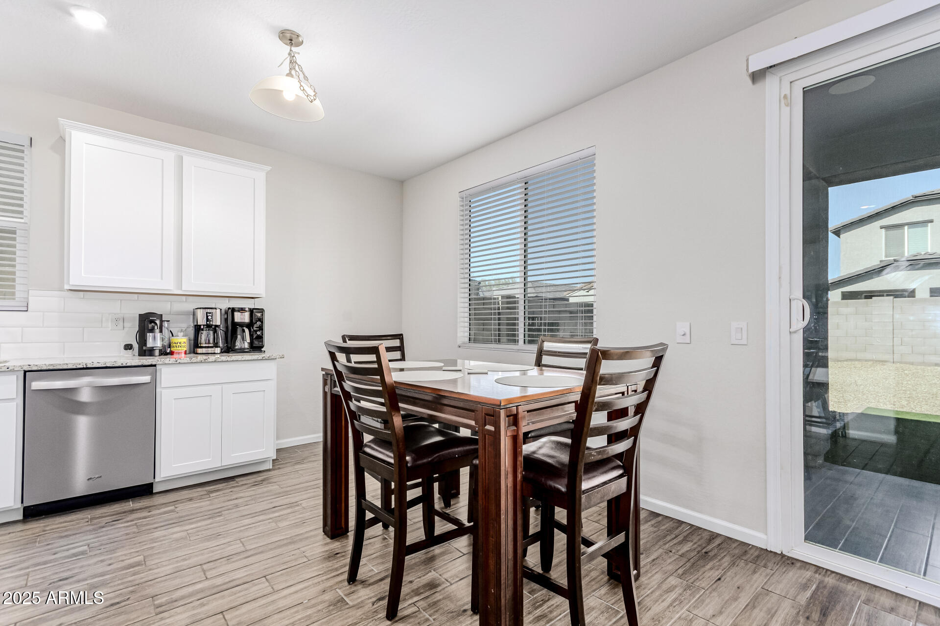 17478 West Paraiso Lane Surprise, AZ 85387 - Photo 7 of 38 7 - Paraiso