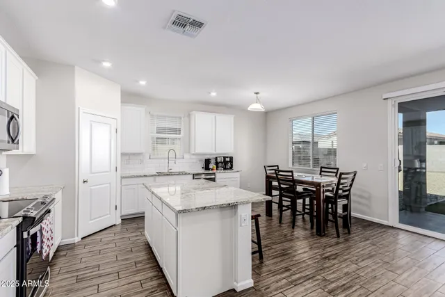 $2,000 | 17478 West Paraiso Lane, Surprise, AZ 85387