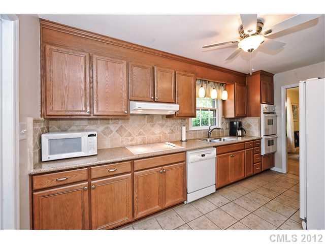 8401 Prince George Road Charlotte, NC 28210 - Photo 4 of 16 Gallery Image 4