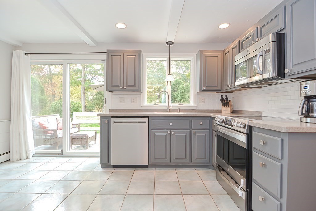 6 Brookview Road Millis, MA 02054 - Photo 7 of 41 Gallery Image 7