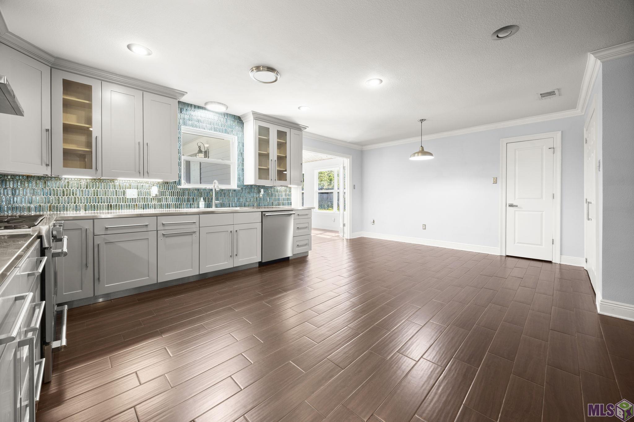 25820 Wax Road Denham Springs, LA 70726 - Photo 3 of 27