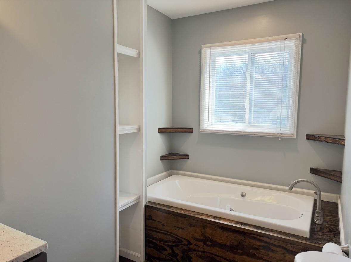 104 West Harley Beagle Road Harrison, MI 48625 - Photo 4 of 62