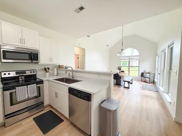 $279,900 | 264 Owens Road, Fort Mitchell, AL 36856