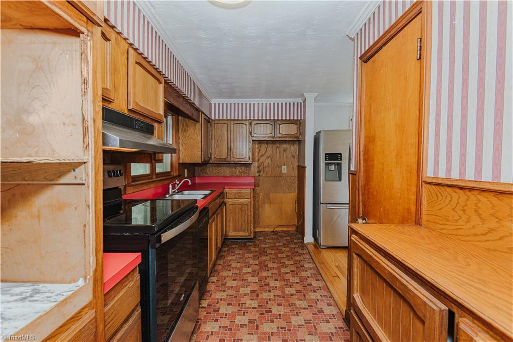 209 Debanne Road McLeansville, NC 27301 - Photo 11 of 40