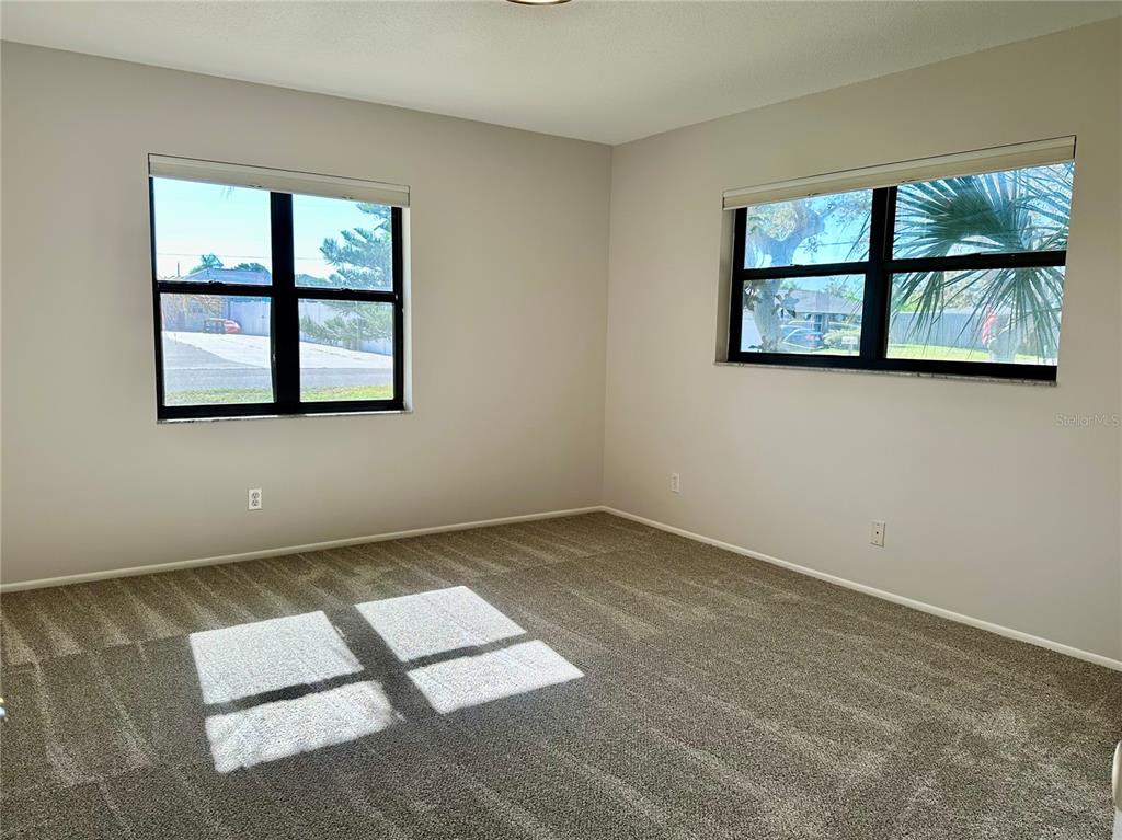 1516 Olympia Road Venice, FL 34293 - Photo 15 of 50 Gallery Image 15