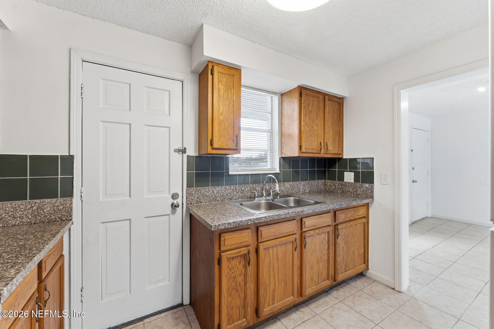 1738 El Prado Road, Unit 8 Jacksonville, FL 32216 - Photo 16 of 26 12-web-or-mls-DSC08964