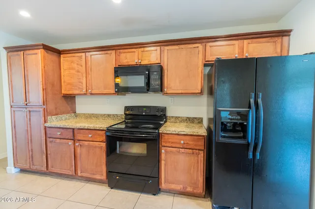 $3,995 | 1603 East Del Rio Drive, Tempe, AZ 85282