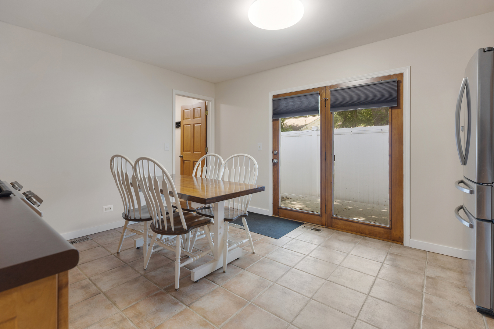 2912 Grove Lane Cary, IL 60013 - Photo 12 of 27 Gallery Image 12
