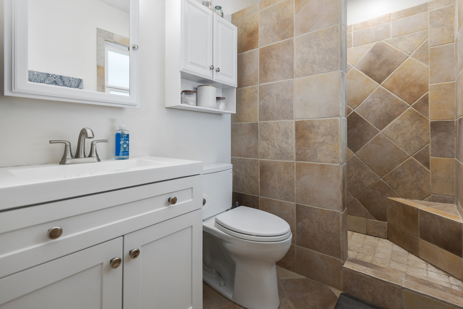 2912 Grove Lane Cary, IL 60013 - Photo 15 of 27 Gallery Image 15