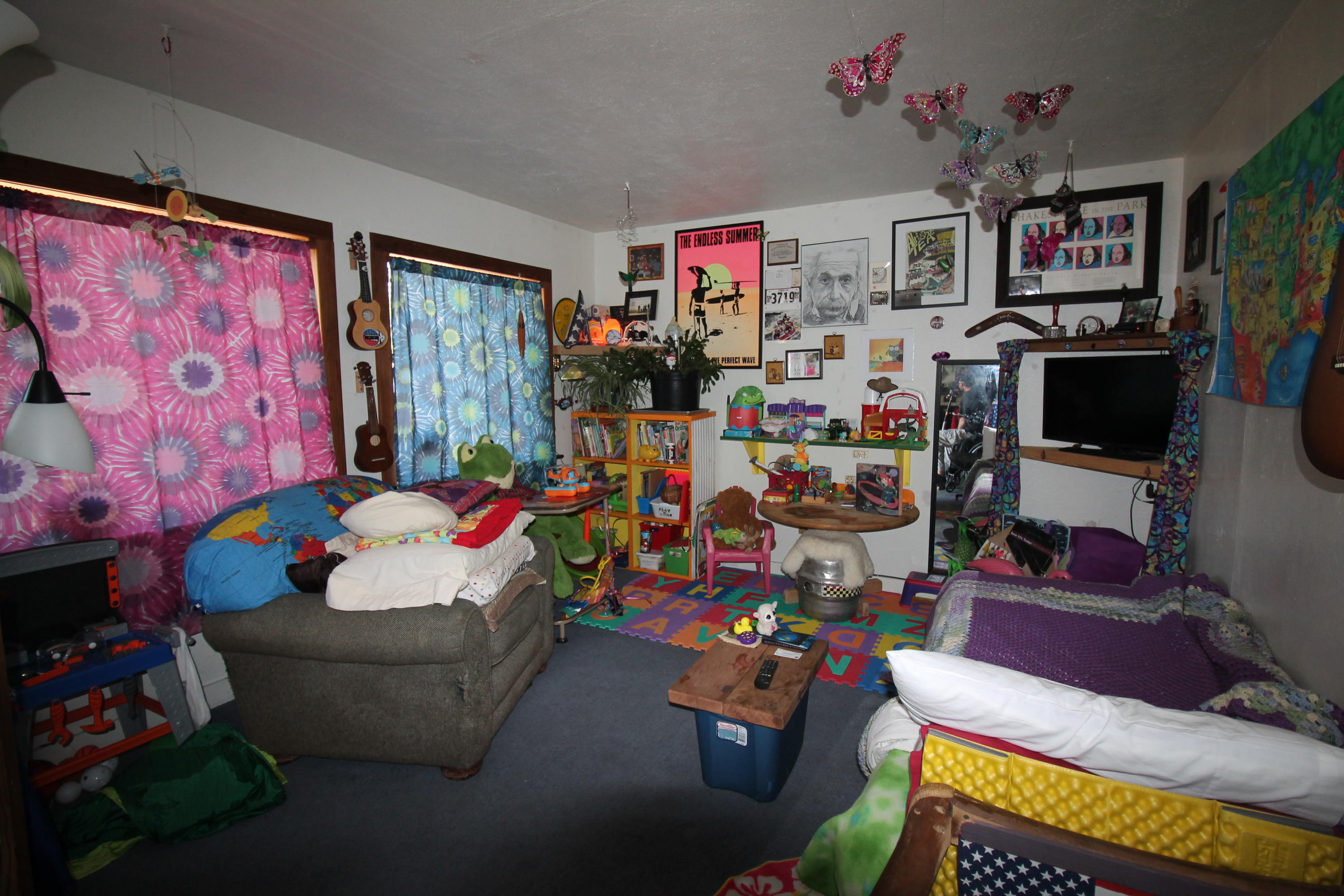 4595 Campton Road Cutten, CA 95503 - Photo 3 of 8 Living room