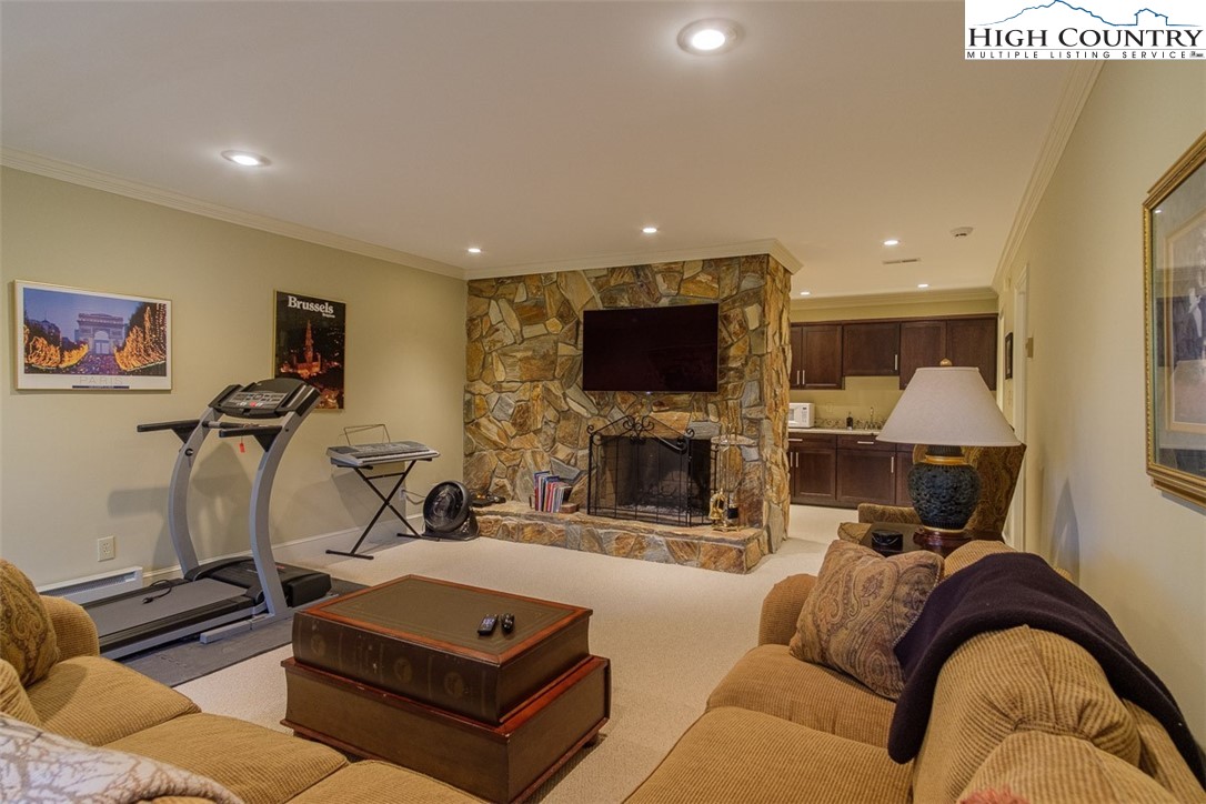 178 Country Club Road Glade Valley, NC 28627 - Photo 32 of 43 Gallery Image 32