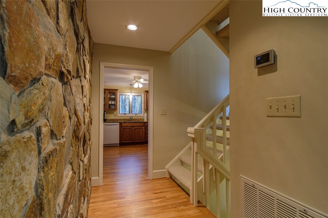 178 Country Club Road Glade Valley, NC 28627 - Photo 5 of 43 Gallery Image 5