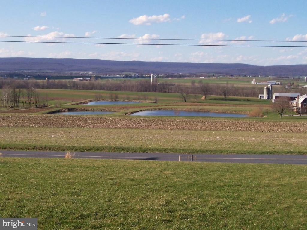 110 Short Road Myerstown, PA 17067 - Photo 3 of 6 Gallery Image 3