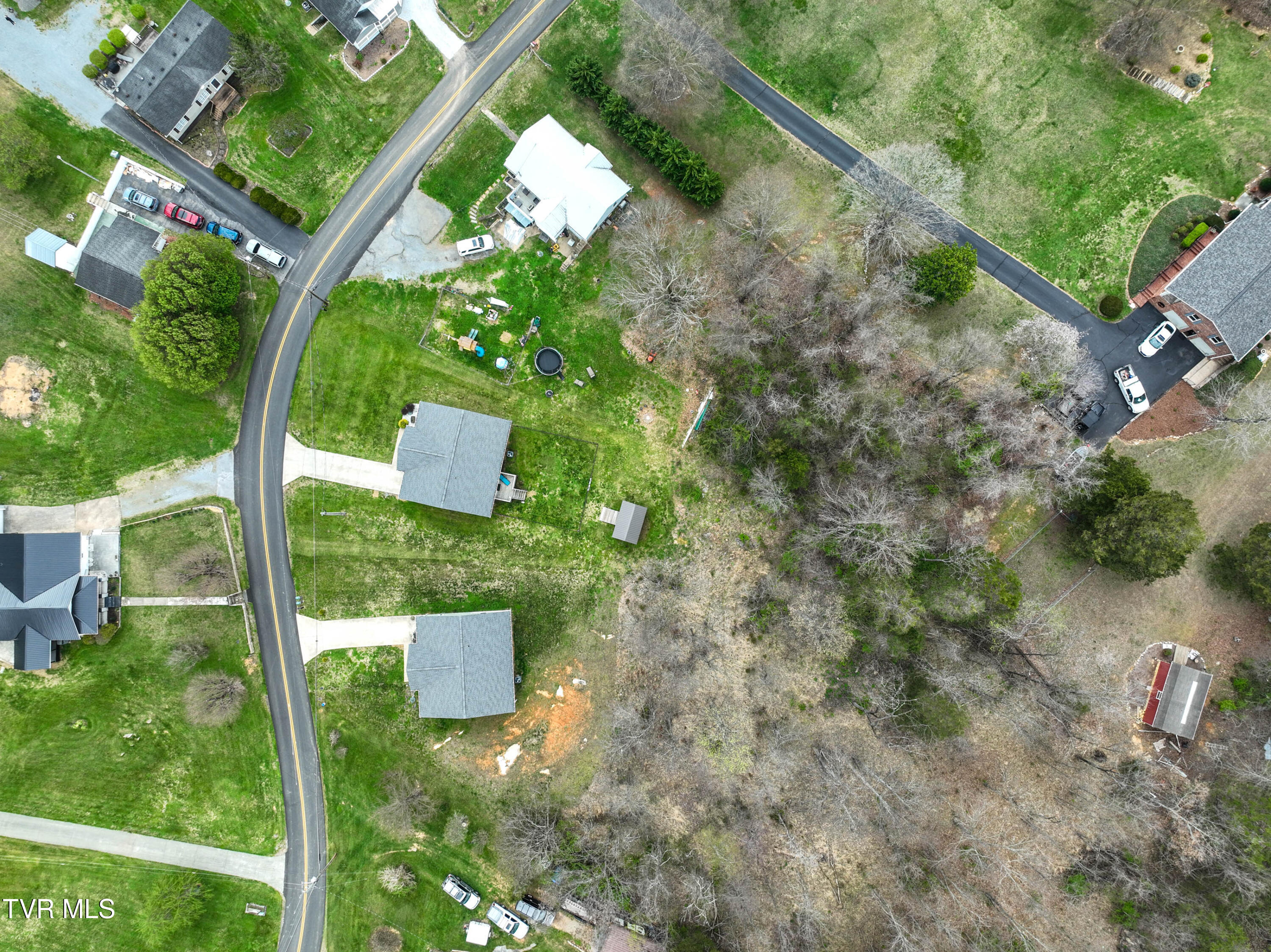 1735 Southside Road Elizabethton, TN 37643 - Photo 52 of 53 1735 Southside Rd Drone GEMMA-12
