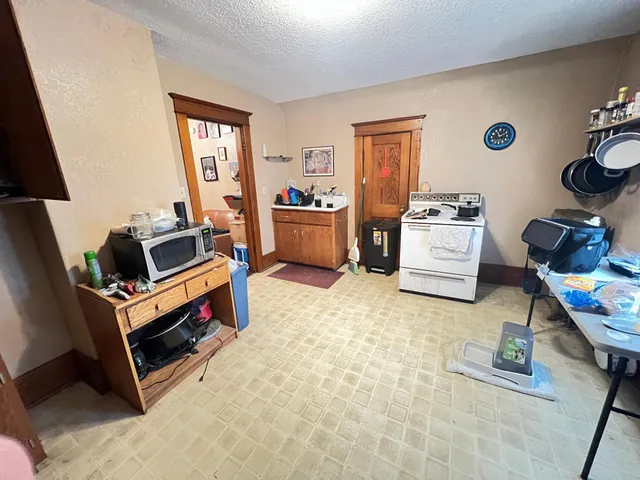 $175,000 | 209 North Section Avenue, Spring Valley, MN 55975