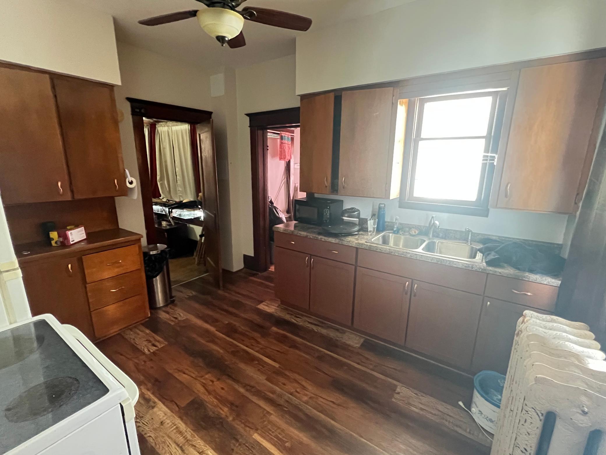 209 North Section Avenue Spring Valley, MN 55975 - Photo 6 of 9