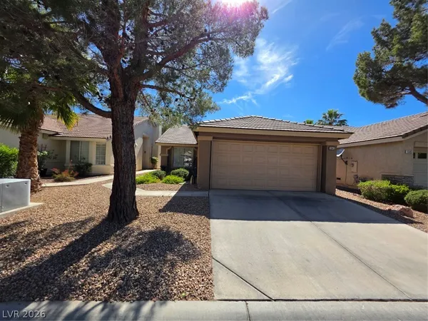 $2,100 | 1641 Eagle Peak Way, Las Vegas, NV 89134
