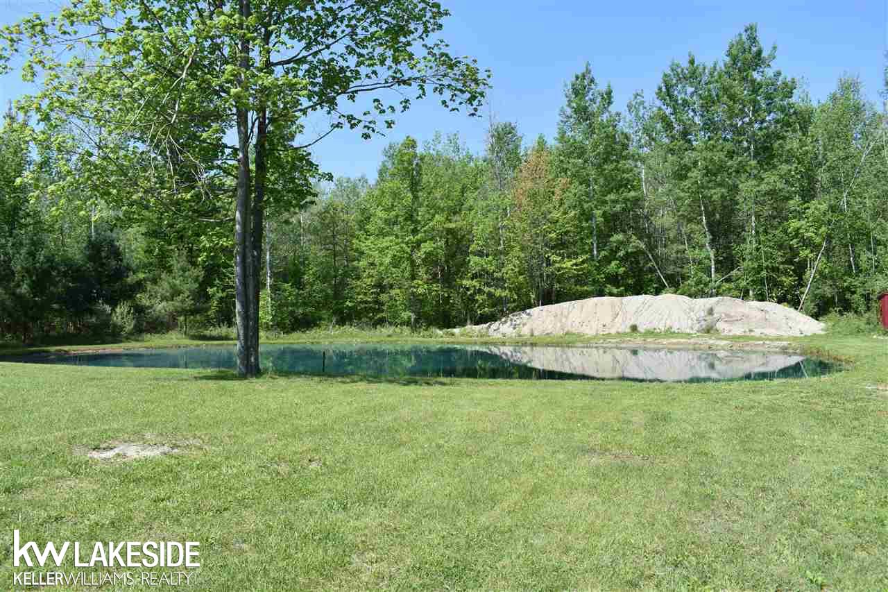 2232 Guernsey Road Beaverton, MI 48612 - Photo 30 of 41 31348784-29.JPG