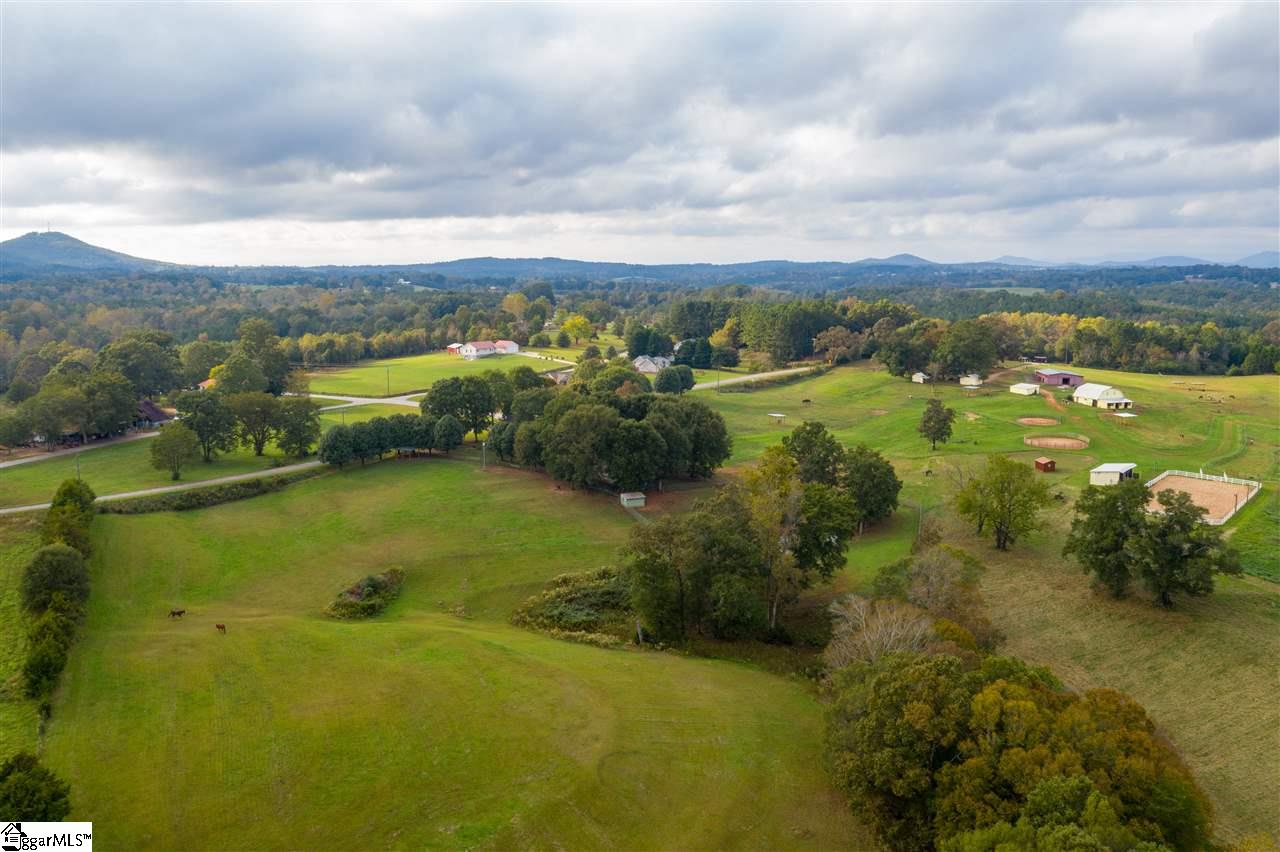 928 Riggins Bridge Road Pickens, SC 29671 - Photo 2 of 36