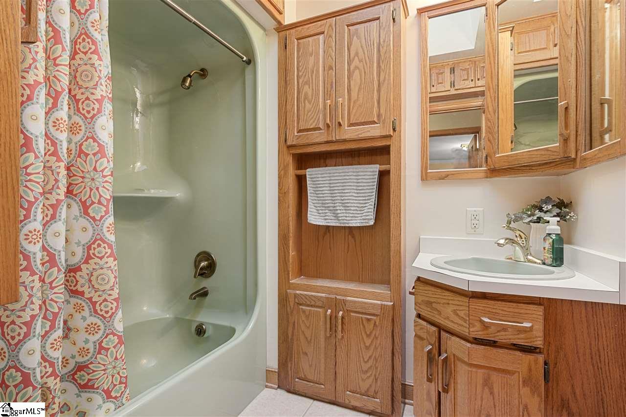 928 Riggins Bridge Road Pickens, SC 29671 - Photo 18 of 36