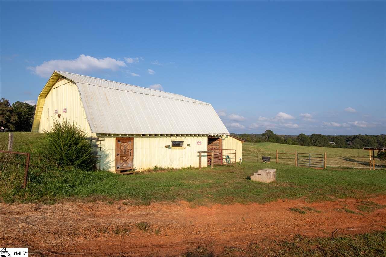 928 Riggins Bridge Road Pickens, SC 29671 - Photo 26 of 36