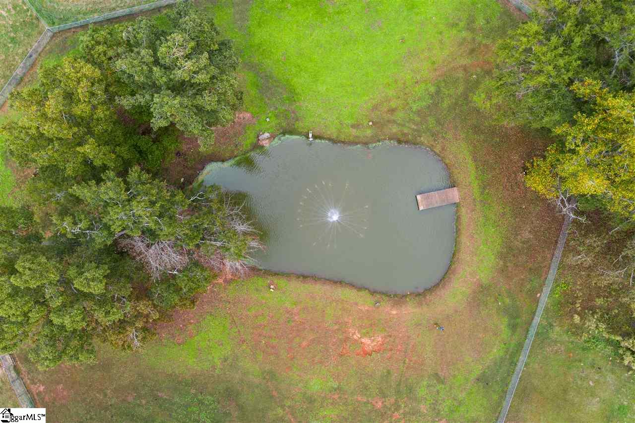 928 Riggins Bridge Road Pickens, SC 29671 - Photo 5 of 36