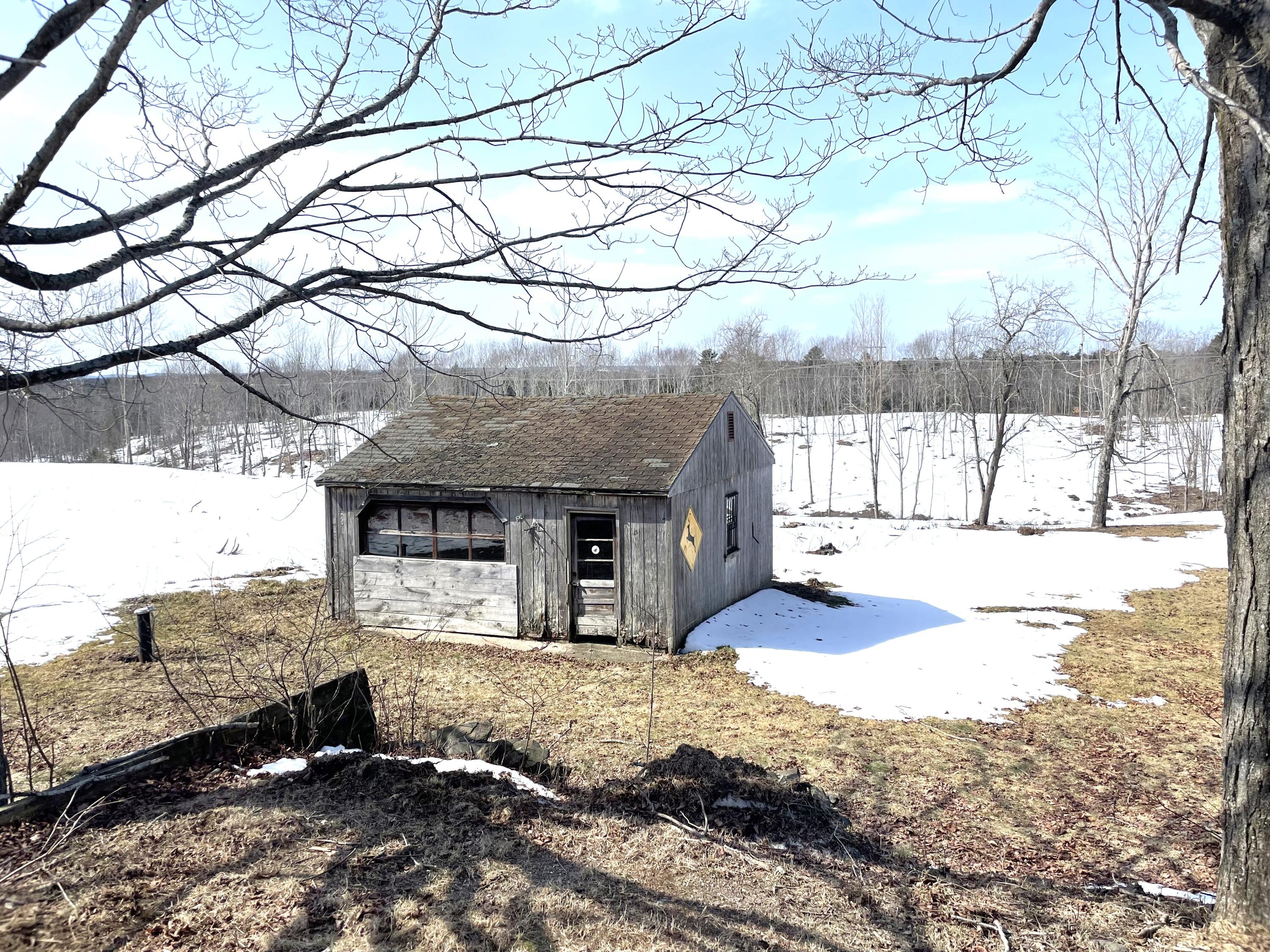 318 Hanson Road South China, ME 04358 - Photo 18 of 20 Garage