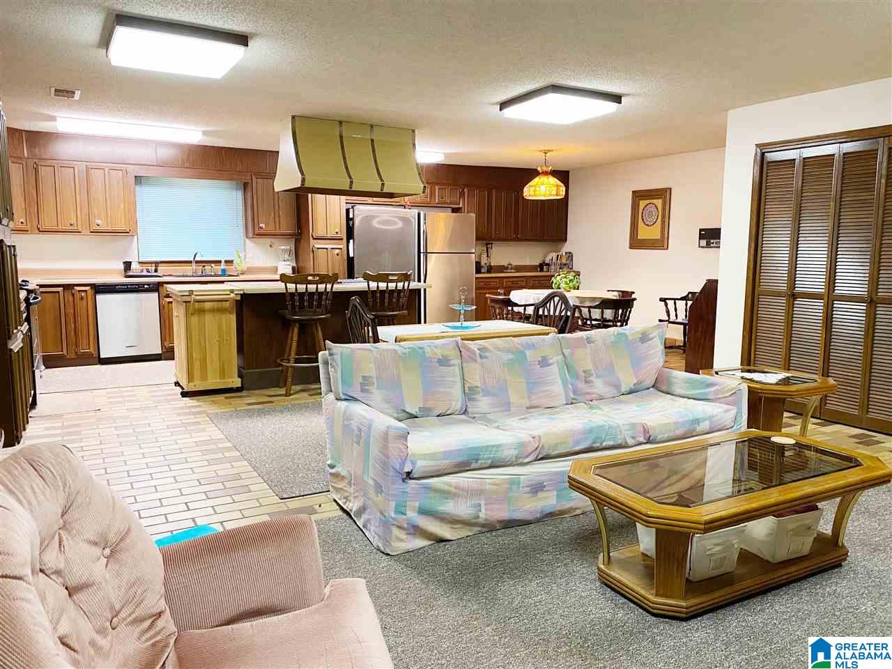110 Higgins Road Shelby, AL 35143 - Photo 3 of 37