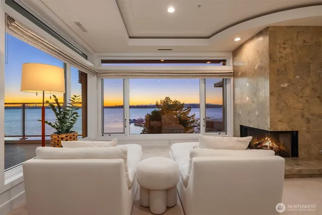 $2,995,000 | 225 2nd Street South, Unit D7, Kirkland, WA 98033