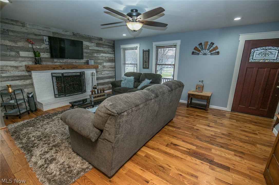 19558 Prospect Road Strongsville, OH 44149 - Photo 3 of 35 Gallery Image 3