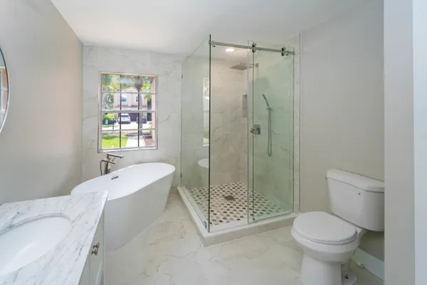 $649,900 | 6185 Northwest 77th Place, Parkland, FL 33067