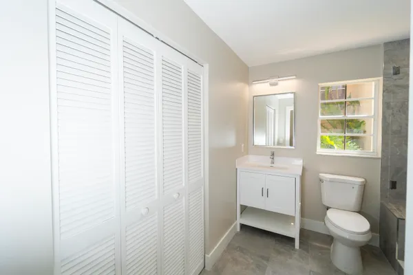 $649,900 | 6185 Northwest 77th Place, Parkland, FL 33067