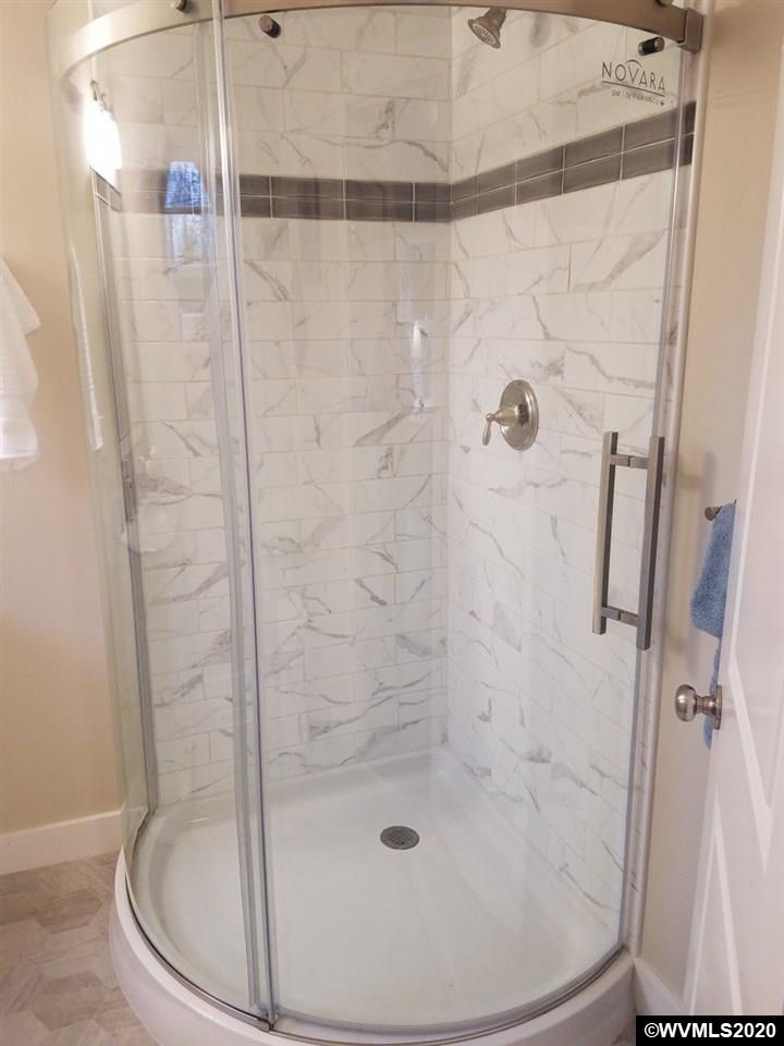 640 Southwest Hayter Street Dallas, OR 97338 - Photo 11 of 19 Gallery Image 11