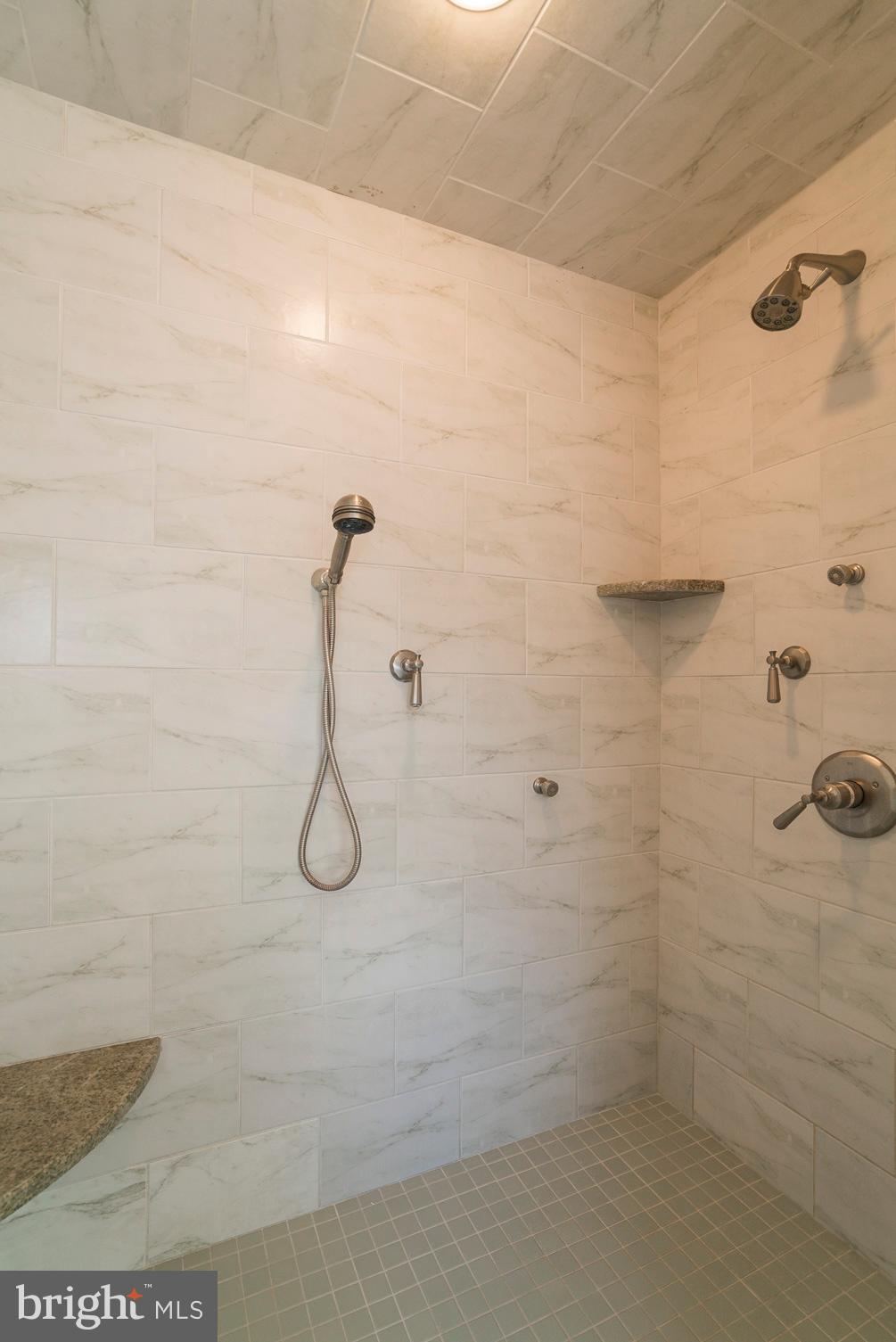 6 Winthrop Road Lawrenceville, NJ 08648 - Photo 22 of 24 Oversized Master shower