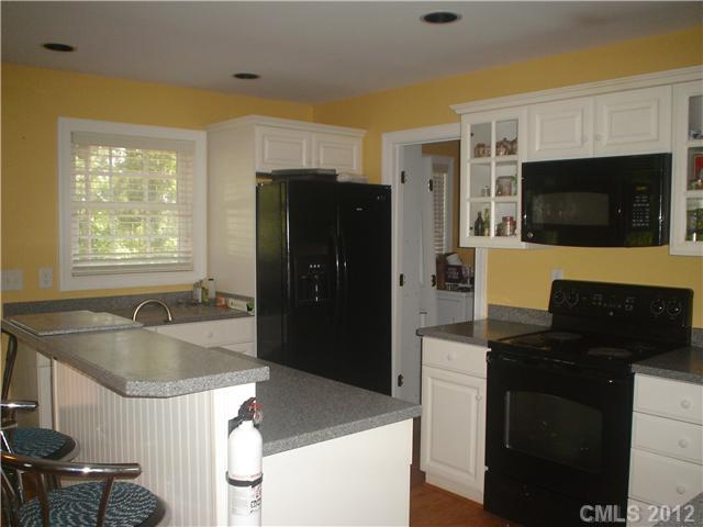 1659 Hardin Strait Road Chester, SC 29706 - Photo 3 of 15