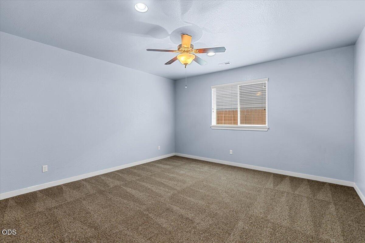1403 Spring Street Medford, OR 97504 - Photo 11 of 20 Gallery Image 11
