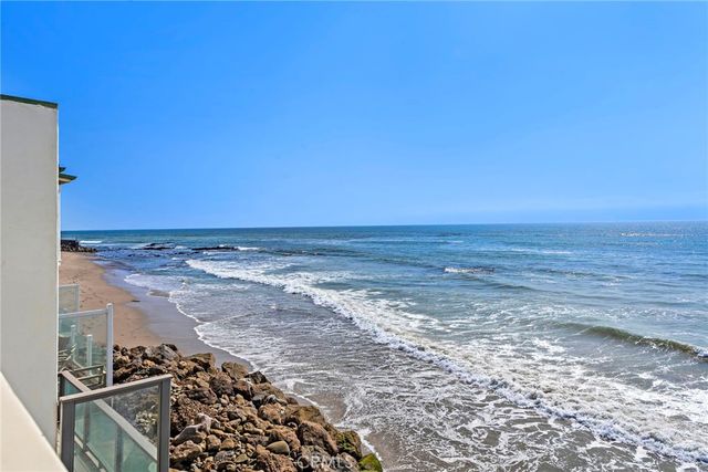 $9,950 | 11770 Pacific Coast Highway, Unit N, Malibu, CA 90265