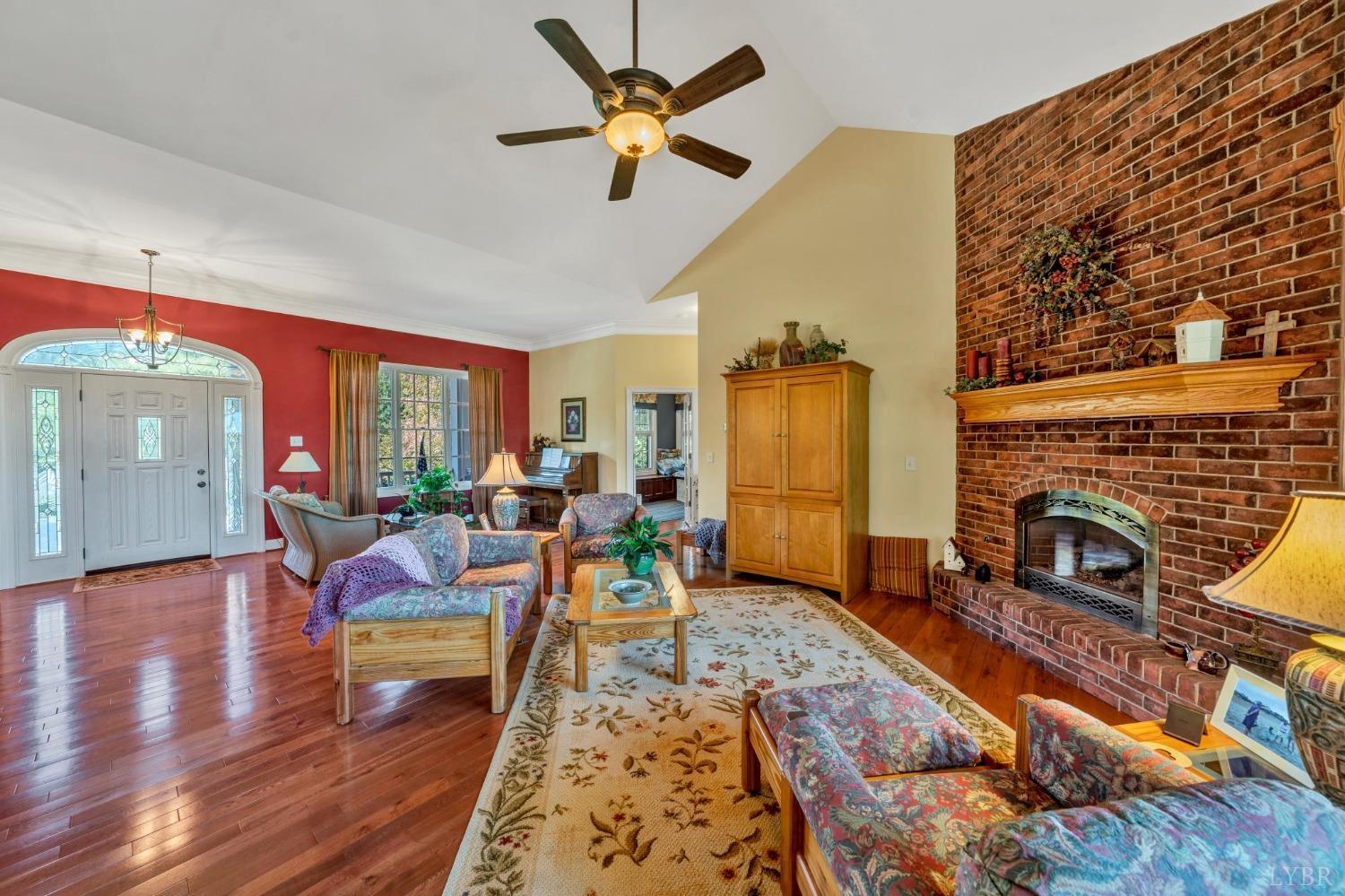 822 Holley Ridge Road Henry, VA 24102 - Photo 4 of 16