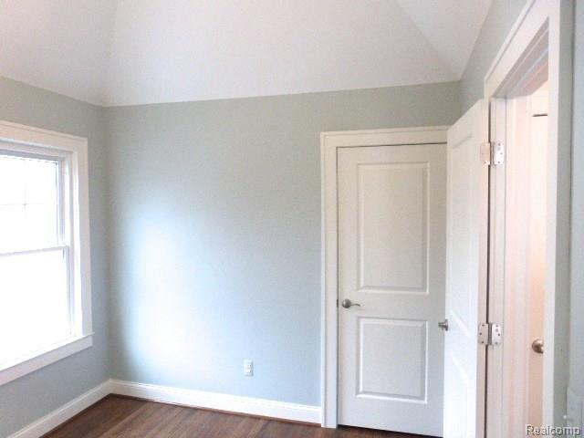 847 Fisher Road Grosse Pointe, MI 48230 - Photo 15 of 16 P1010973.JPG