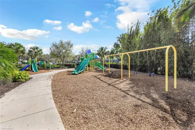 $3,100 | 2434 Orchard Street, Naples, FL 34120