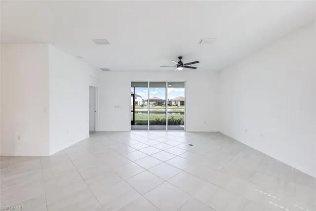 $3,100 | 2434 Orchard Street, Naples, FL 34120