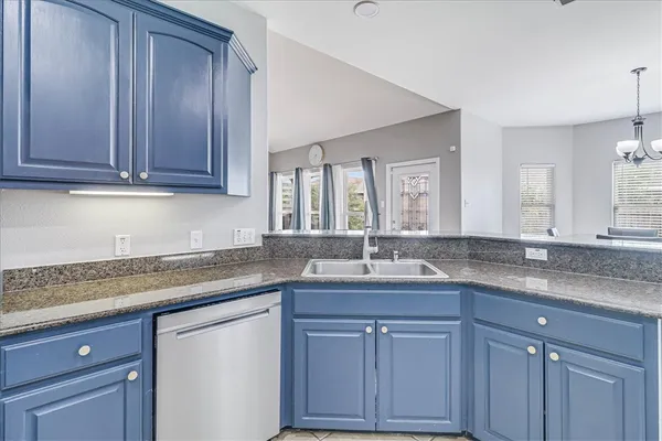 $2,700 | 13914 Sea Anchor Street, Corpus Christi, TX 78418