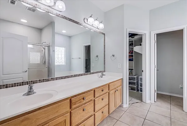 $2,700 | 13914 Sea Anchor Street, Corpus Christi, TX 78418