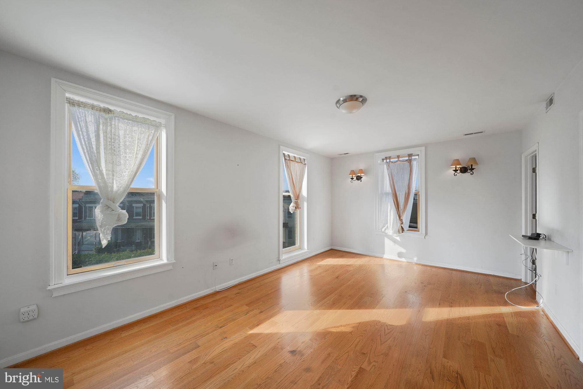 505 Park Road Northwest Washington, DC 20010 - Photo 12 of 25 Gallery Image 12