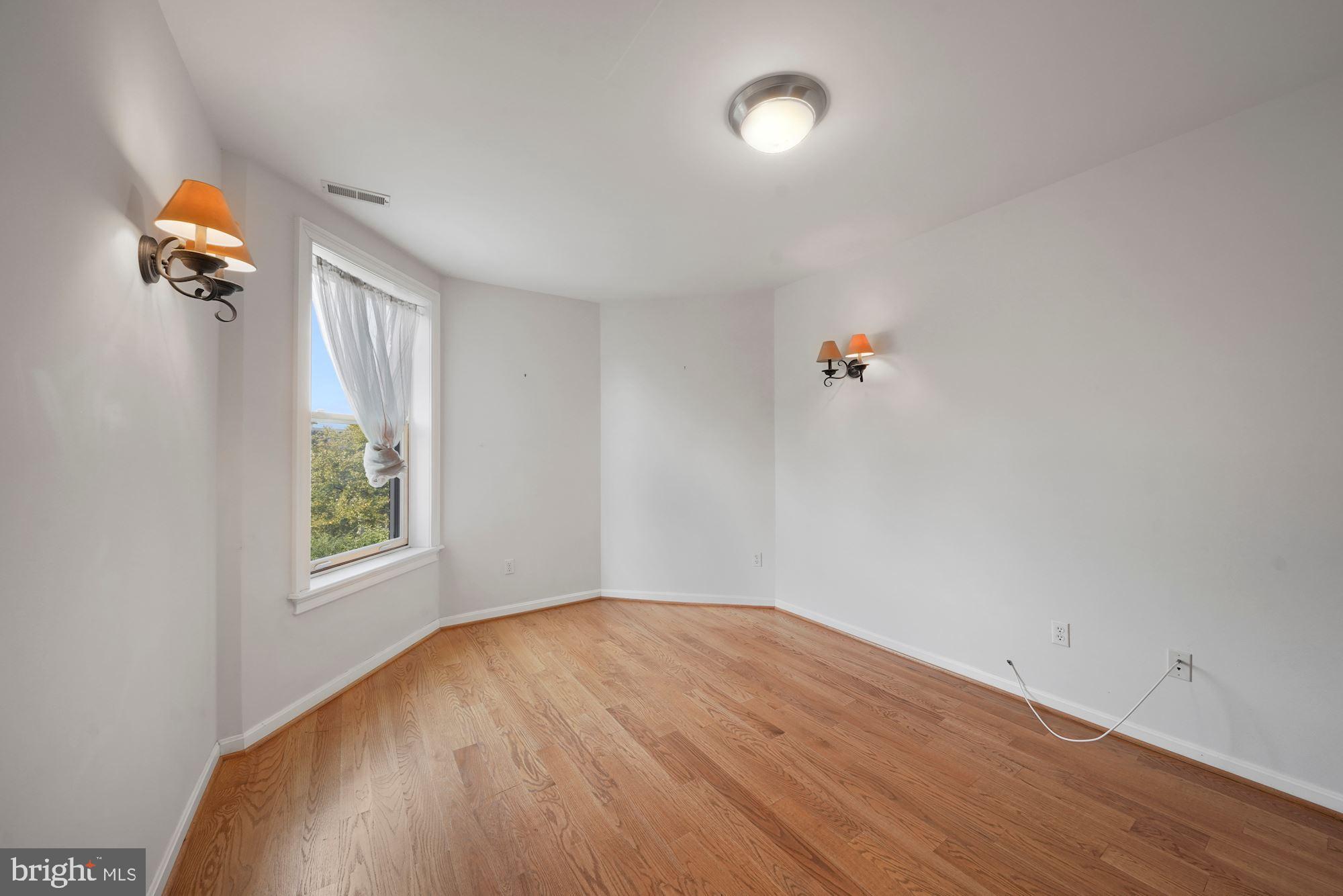 505 Park Road Northwest Washington, DC 20010 - Photo 15 of 25 Gallery Image 15