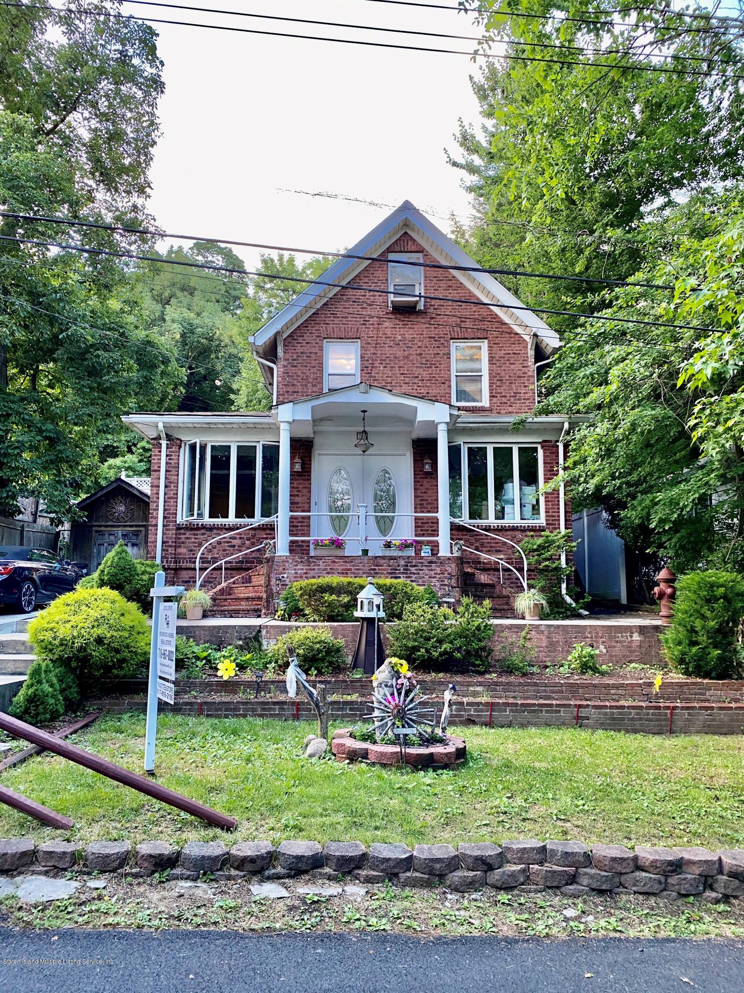 391 St George Road Staten Island, NY 10306 - Photo 1 of 15 391 St George Road Front