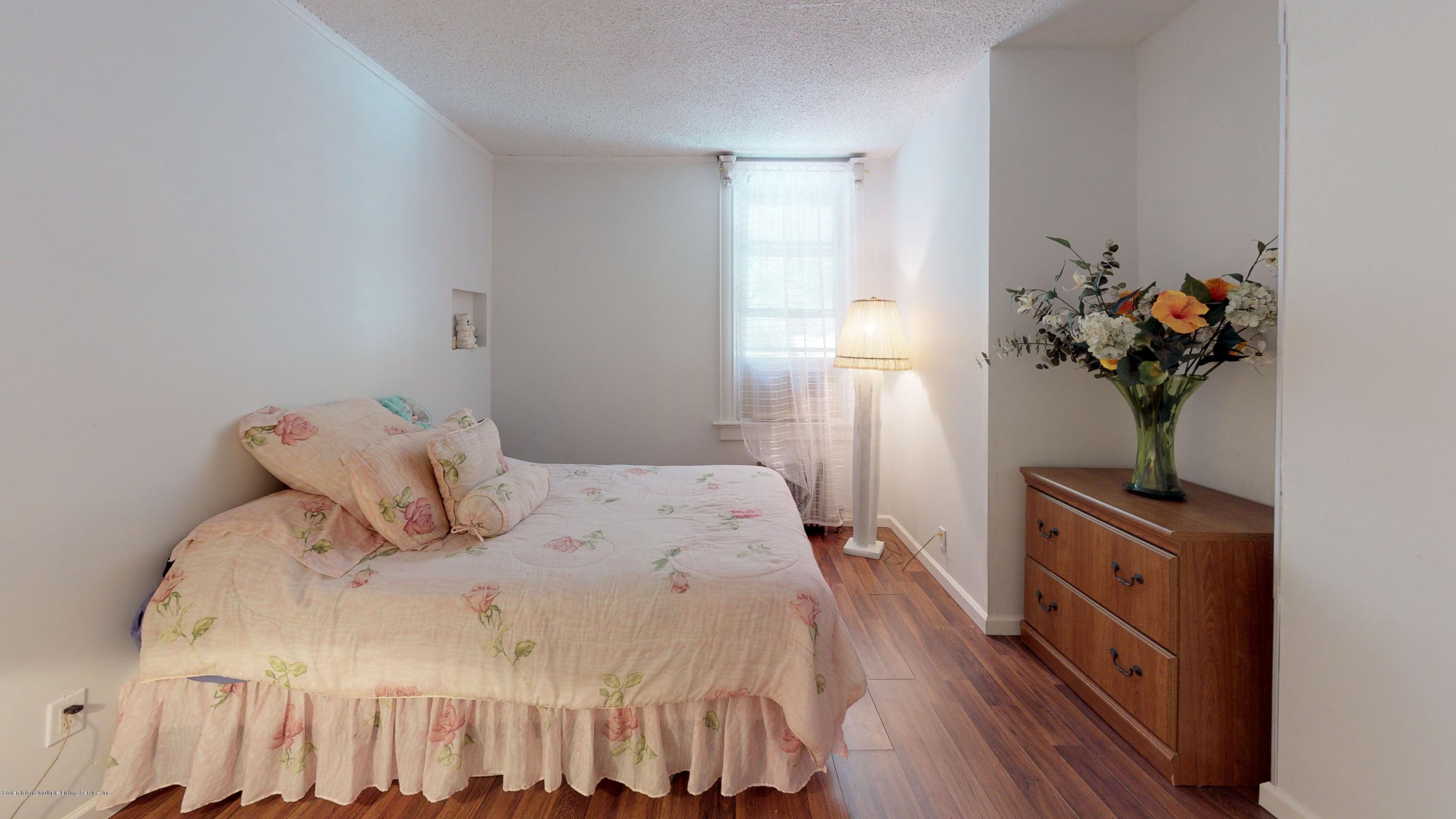 391 St George Road Staten Island, NY 10306 - Photo 9 of 15 Saint George Road 13